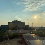 1 Bedroom Lovely Apartment In Salford Quays Free Street Parking Subject To Availability