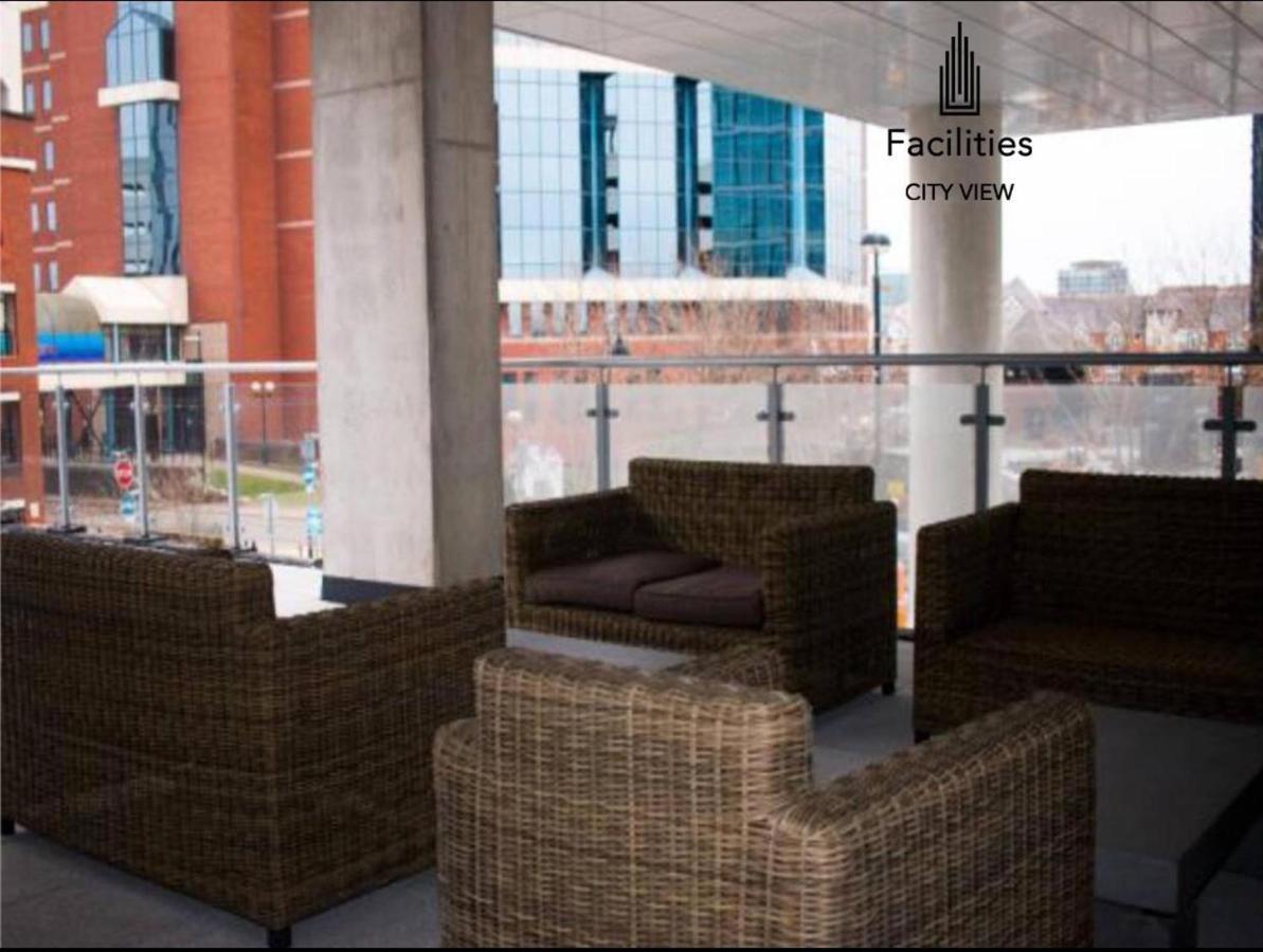 Apartamento 1 Bedroom Lovely In Salford Quays Free Street Parking Subject To Availability *